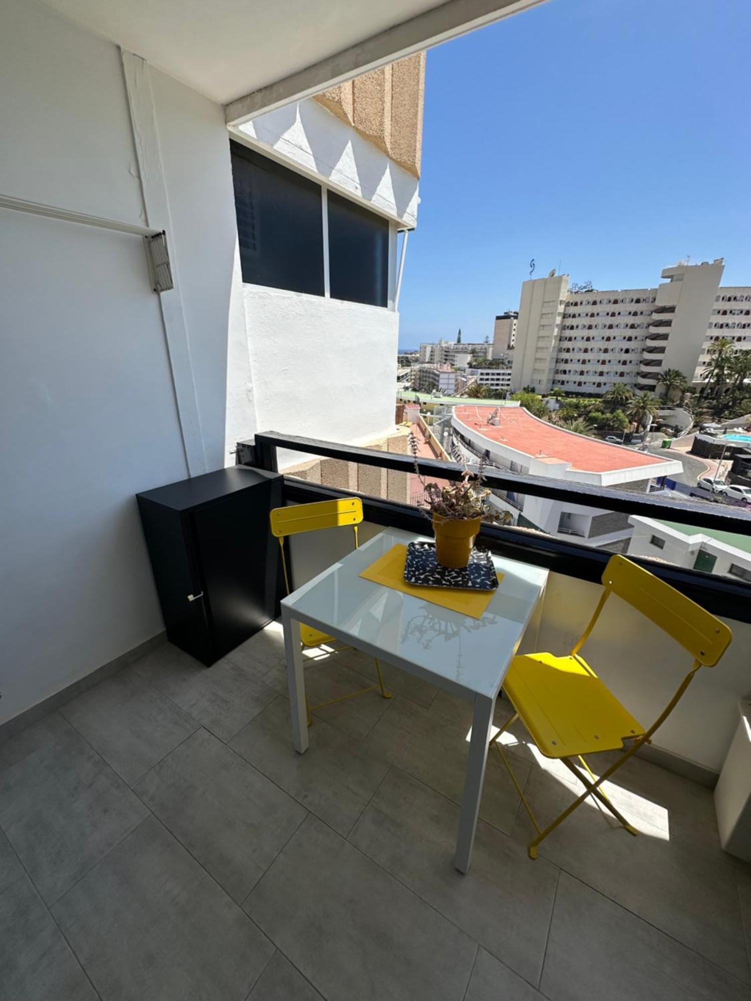 Estudio Mondrian Playa del Inglés